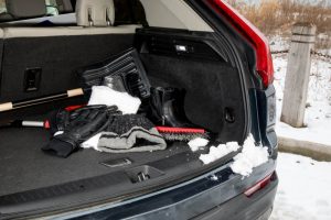 Car emergency kit for winter